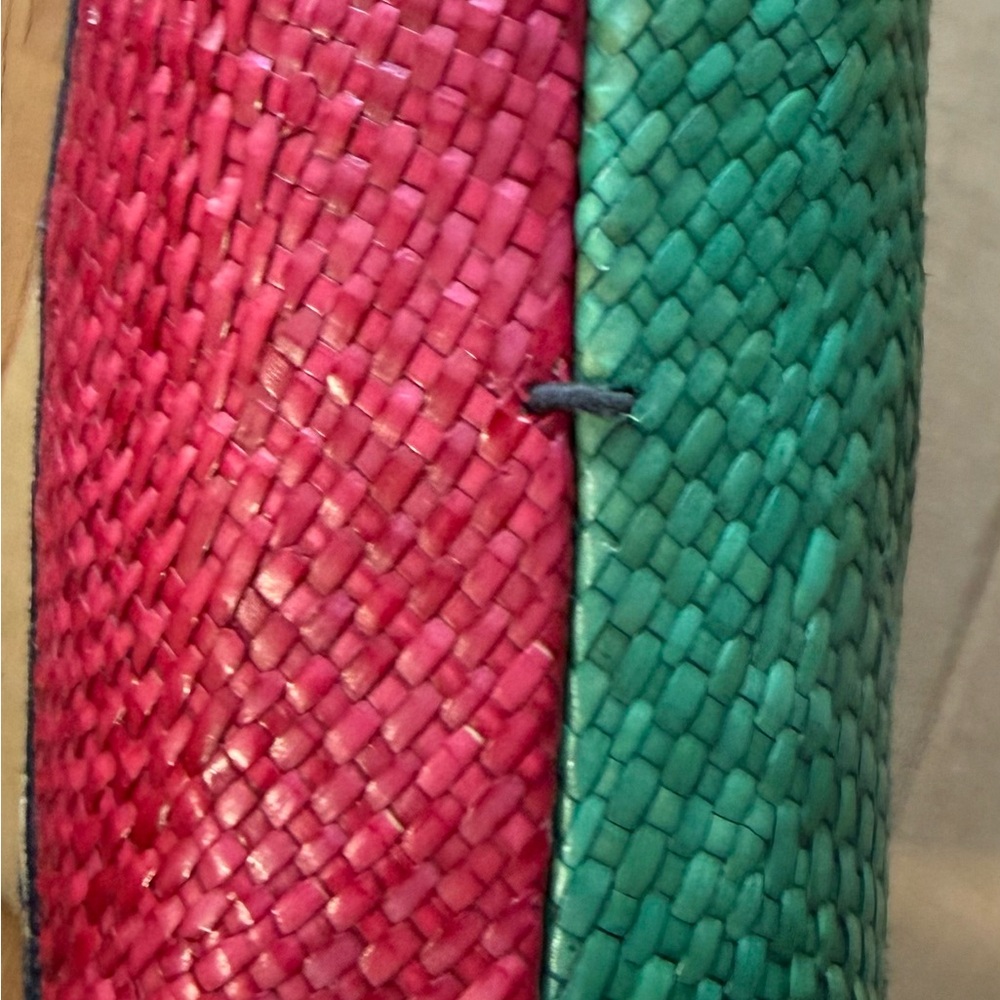 Source Unknown Multicolor Woven Shoulder Bag with… - image 5